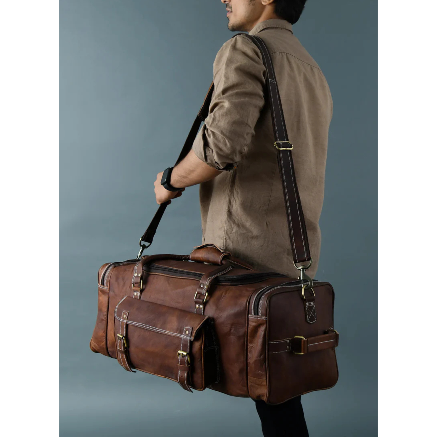 Rajeriya Vintage Leather Duffel Bag, Full Grain Travel Duffle for Men & Women, Large Capacity Weekend Bag with Durable Stitching, Gym & Travel Use, Brown